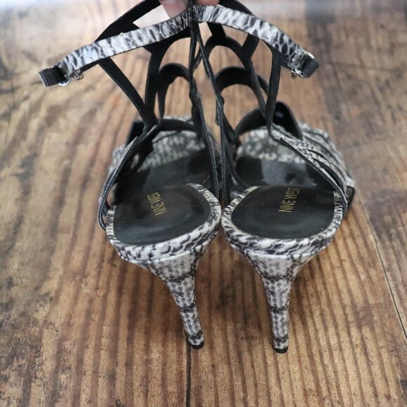 Nine West Heels Black & White Snake print - Picture 3 of 4